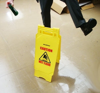 Mats4u Blog How To Manage Wet Slippery Surfaces In The Food